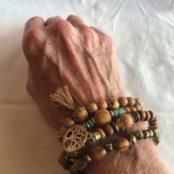 Four Wooden Beaded Hallow Tree Of Life Bracelets - Picture 7 of 8